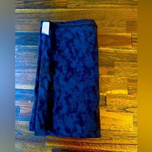 Lululemon Vinyasa Scarf
